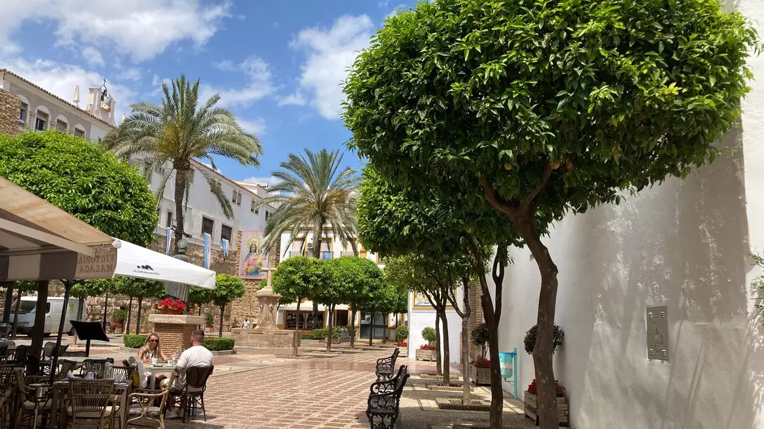 In Marbella treffen sich die Reichen und Schönen - aber auch die Drogenhändler. (Archivfoto) - Bild: Federico Gambarini/dpa