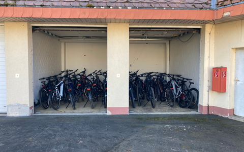 POL-MR: Marburg/ Cölbe: Polizei stellt 35 Pedelecs und Zubehör sicher- Ermittlungen dauern an - Foto: presseportal.de