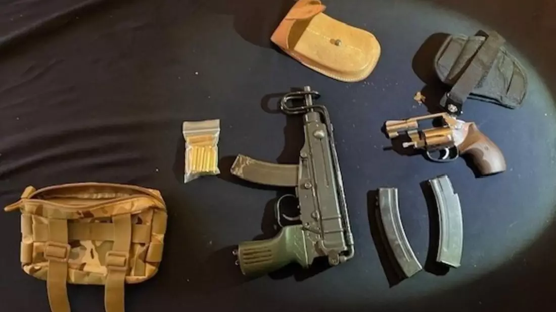 POL-PDPS: Internationale Waffen,- und Rauschgifthändler festgenommen - Bild: presseportal.de