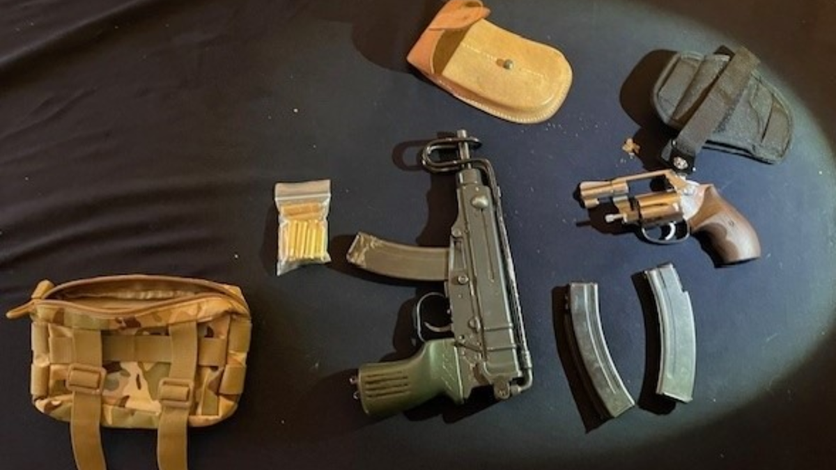 POL-PDPS: Internationale Waffen,- und Rauschgifthändler festgenommen - Foto: presseportal.de