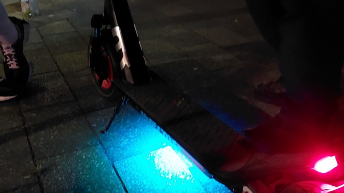 POL-RZ: Verkehrskontrollen - Schwerpunkt E-Scooter - Foto: presseportal.de