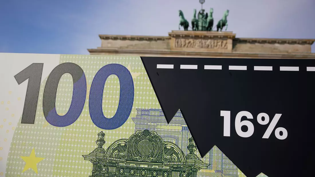 Der Aktionstag Equal Pay Day soll auf das geschlechtsspezifische Lohngefälle zwischen Frauen und Männern aufmerksam machen.  - Bild: Joerg Carstensen/dpa