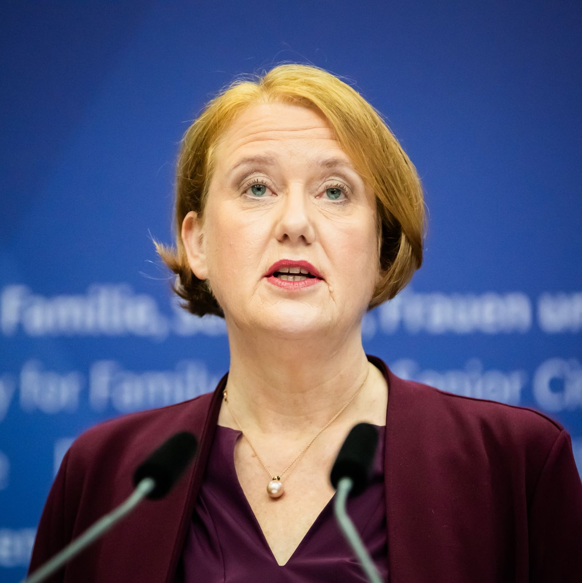 Die Ministerin sieht Frauenrechte gefährdet. (Archivbild)  - Foto: Christoph Soeder/dpa