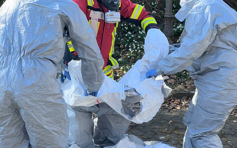 FW-PL: Feuerwehr unterstützt nach Flugzeugabsturz bei der Bergung der Maschine - Foto: presseportal.de