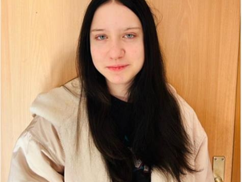LPI-J: Öffentlichkeitsfahndung: 14-jährige aus Großobringen vermisst - Foto: presseportal.de