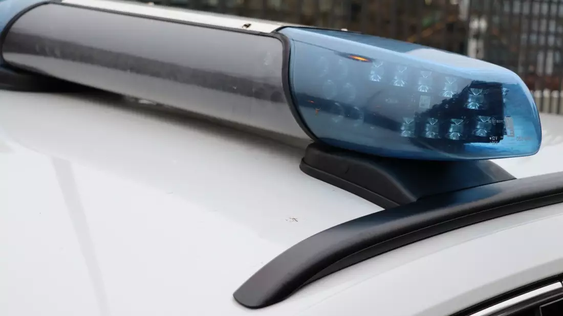 HZA-BI: Vorläufige Ergebnisse der gemeinsamen Kontrollaktion von Zoll, Polizei und Ordnungsamt in Bielefelder Innenstadt/Bei allen kontrollierten Kiosken gab es Verstöße - Bild: presseportal.de