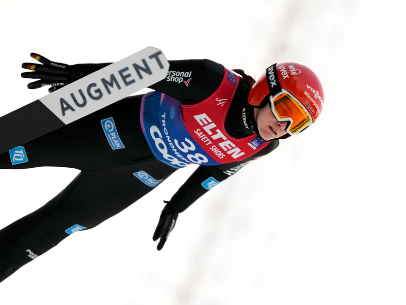 Teil eines systematischen Betrugs? Johann André Forfang winkt ins Publikum. - Foto: Matthias Schrader/AP/dpa