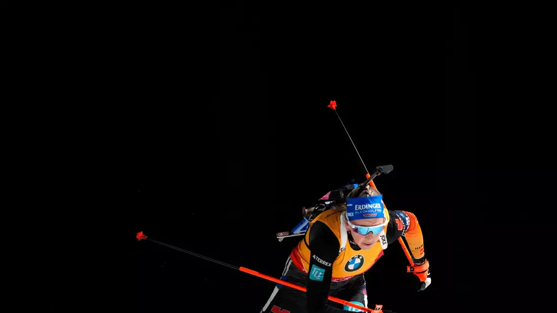 Franziska Preuß konnte dieses Mal nicht in den Kampf um die Podestplätze eingreifen. - Bild: Petr David Josek/AP/dpa