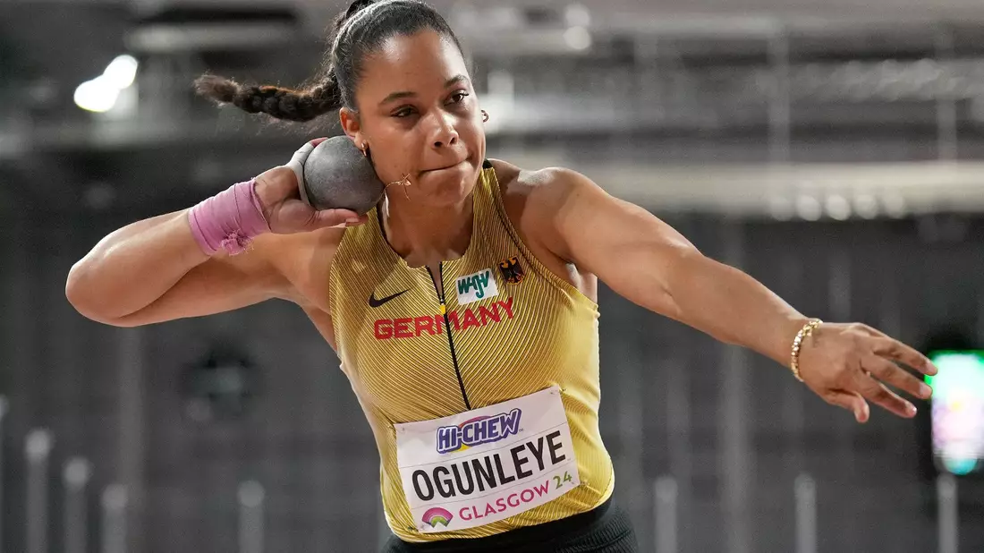 Yemisi Ogunleye schaffte die Qualifikation für das Finale der Hallen-EM. - Bild: Bernat Armangue/AP/dpa