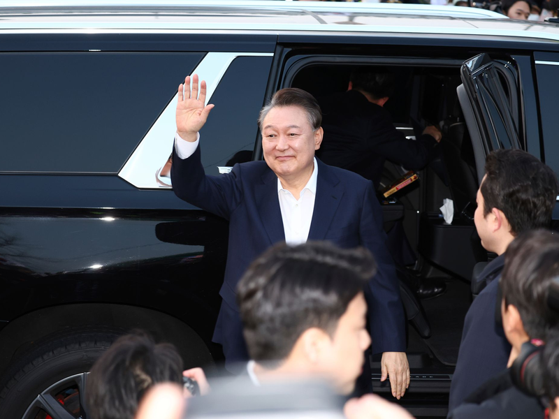 Wieder auf freiem Fuß: Südkoreas suspendierter Präsident.    - Foto: Yonhap/AP/dpa