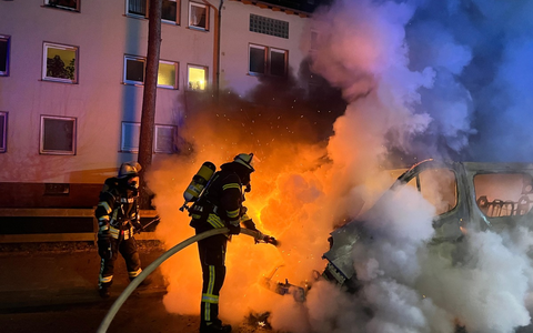 FW Celle: PKW-Brand - Foto: presseportal.de