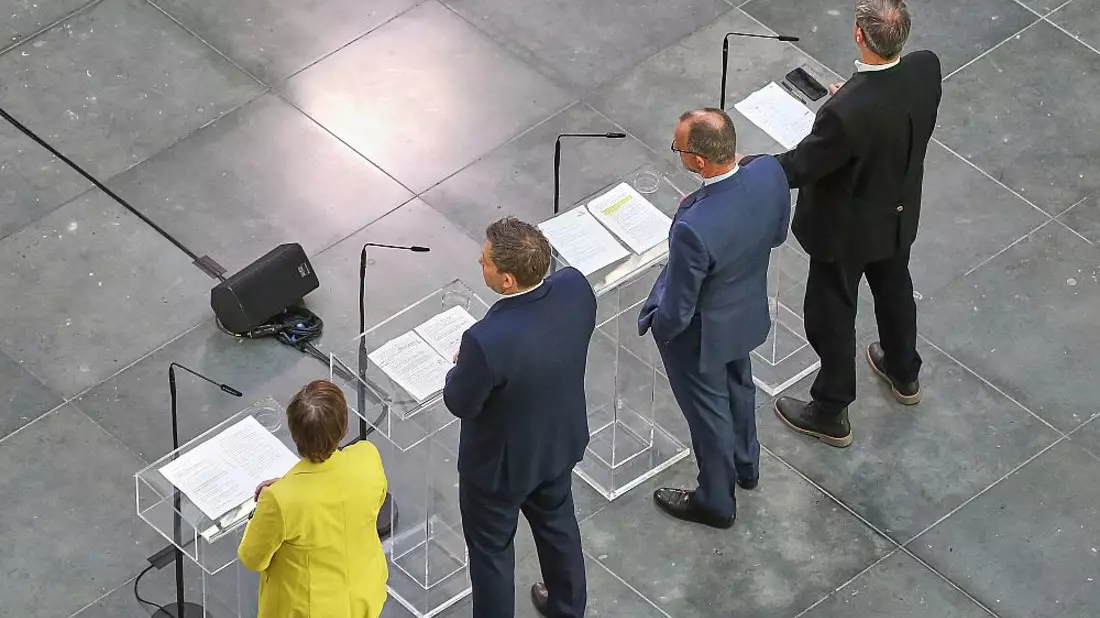 Saskia Esken, Lars Klingbeil, Friedrich Merz, Markus Söder am 08.03.2025 - Bild: über dts Nachrichtenagentur