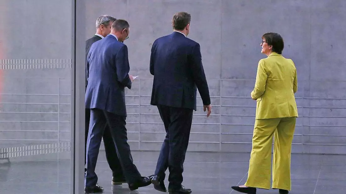 Markus Söder, Friedrich Merz, Lars Klingbeil, Saskia Esken am 08.03.2025 - Bild: über dts Nachrichtenagentur