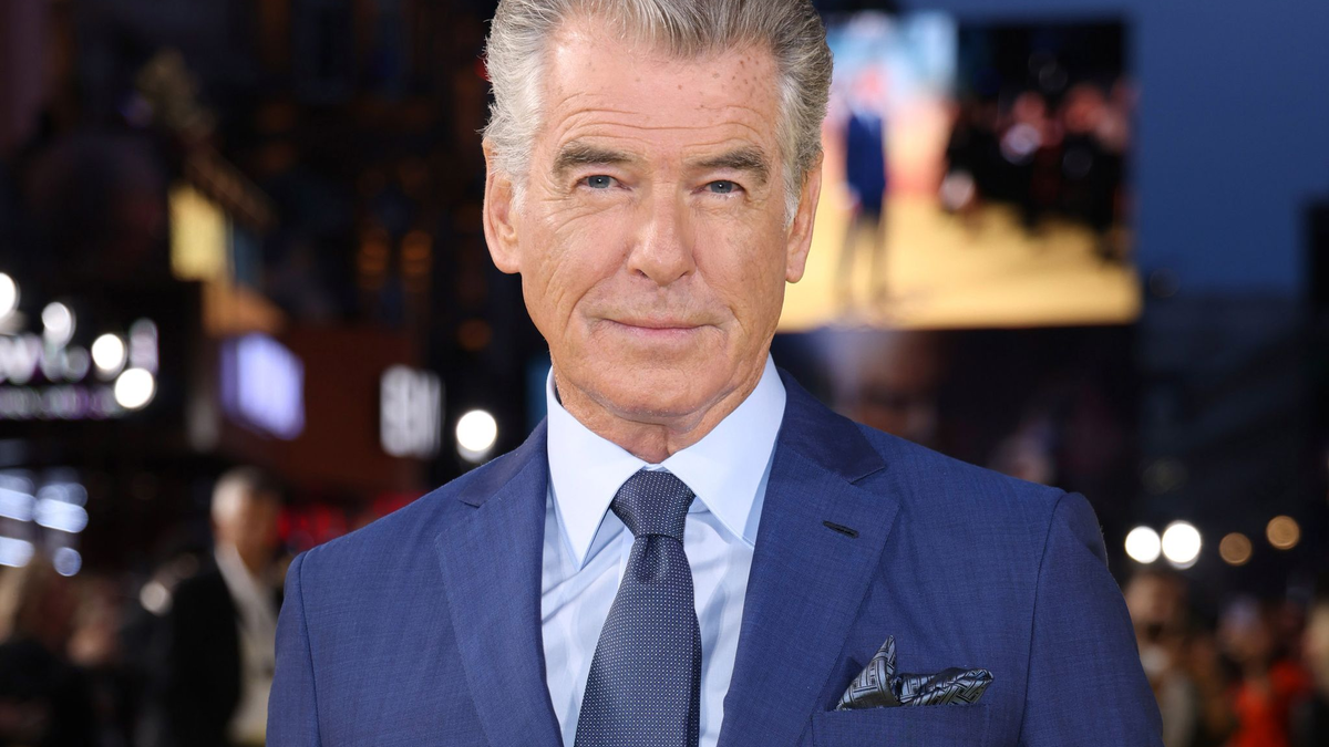 Pierce Brosnan spielte von 1995 bis 2002 James Bond.  - Foto: Vianney Le Caer/AP/dpa