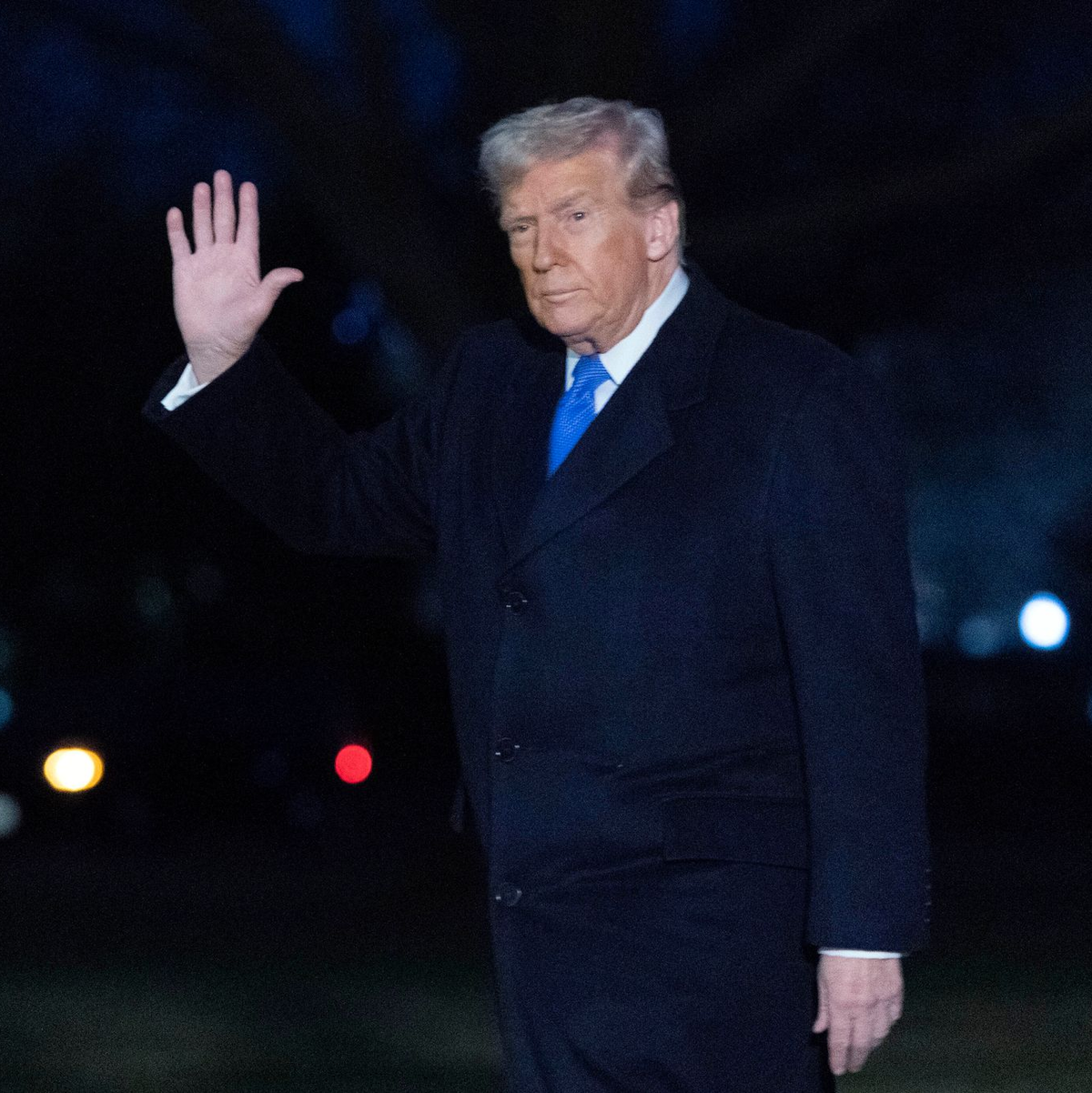 Donald Trump will Waffensysteme über die EU an die Ukraine liefern. - Foto: Jose Luis Magana/AP/dpa