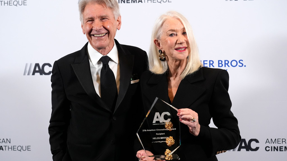 Harrison Ford und Helen Mirren verbrachten beim Dreh der Western-Saga «1923» auch ihren Feierabend oft miteinander. (Archivbild) - Foto: Chris Pizzello/Invision via AP/dpa