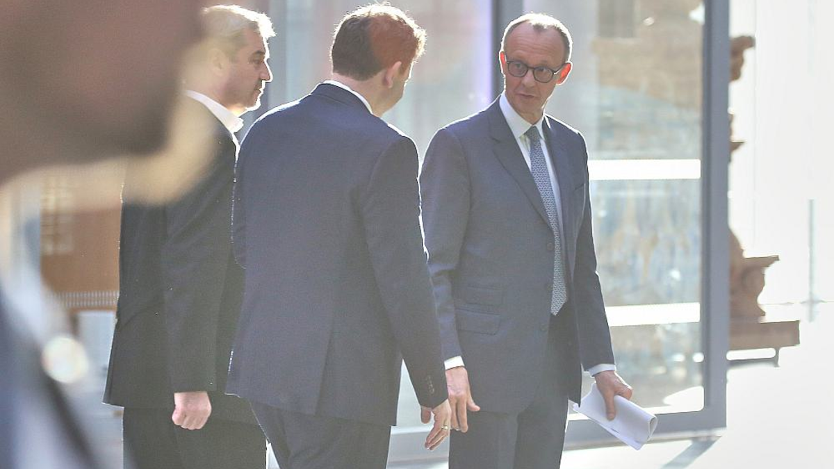 Markus Söder, Friedrich Merz, Lars Klingbeil am 08.03.2025 - Foto: über dts Nachrichtenagentur