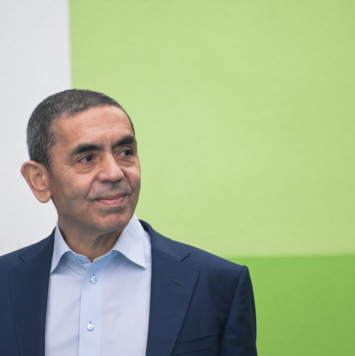 «Wir sehen die Chance, bis 2030 ein Unternehmen mit einem breiten Krebsmedikamenten-Portfolio zu werden», sagt Unternehmenschef Ugur Sahin (Archivbild). - Foto: Sebastian Gollnow/dpa