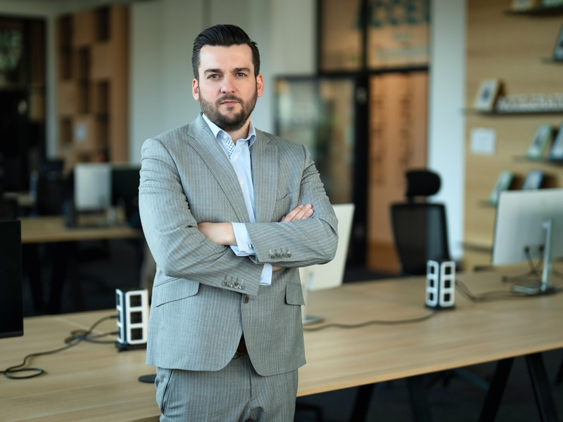 KI für den Mittelstand: Wie Alexander Heinrich von HeiProTec Unternehmen mit KI-Agenten revolutioniert - Foto: presseportal.de