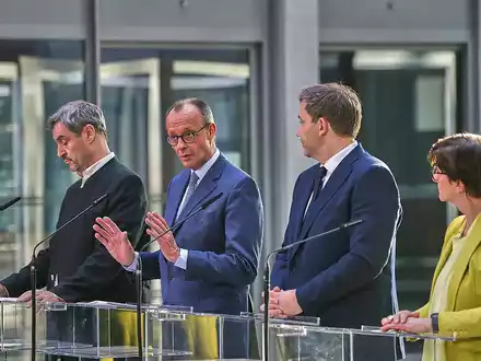 Markus Söder, Friedrich Merz, Lars Klingbeil, Saskia Esken (Archiv) - Foto: über dts Nachrichtenagentur