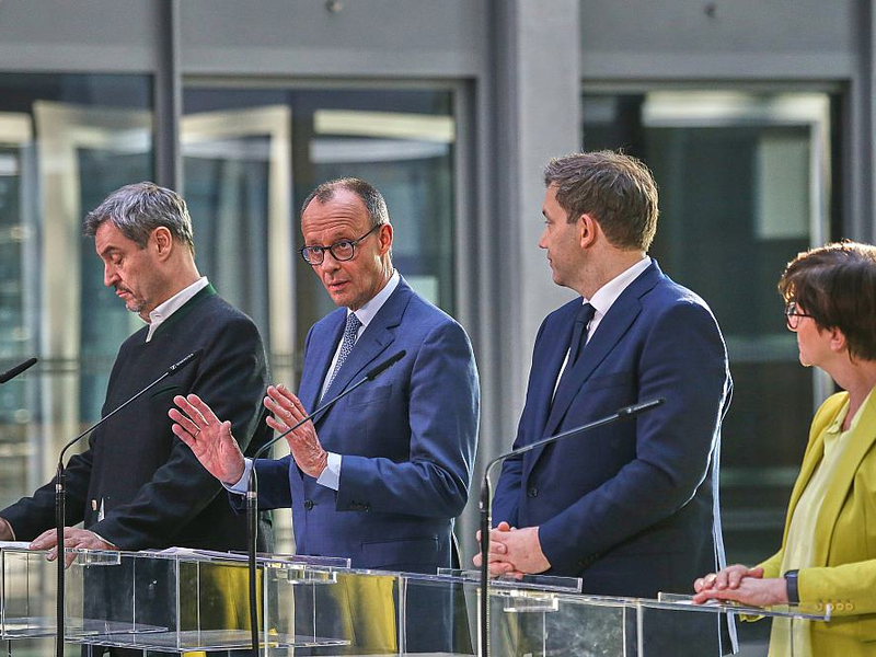 Markus Söder, Friedrich Merz, Lars Klingbeil, Saskia Esken am 08.03.2025 - Foto: über dts Nachrichtenagentur