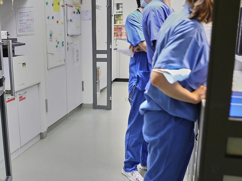 Medizinisches Personal in einem Krankenhaus (Archiv) - Foto: über dts Nachrichtenagentur