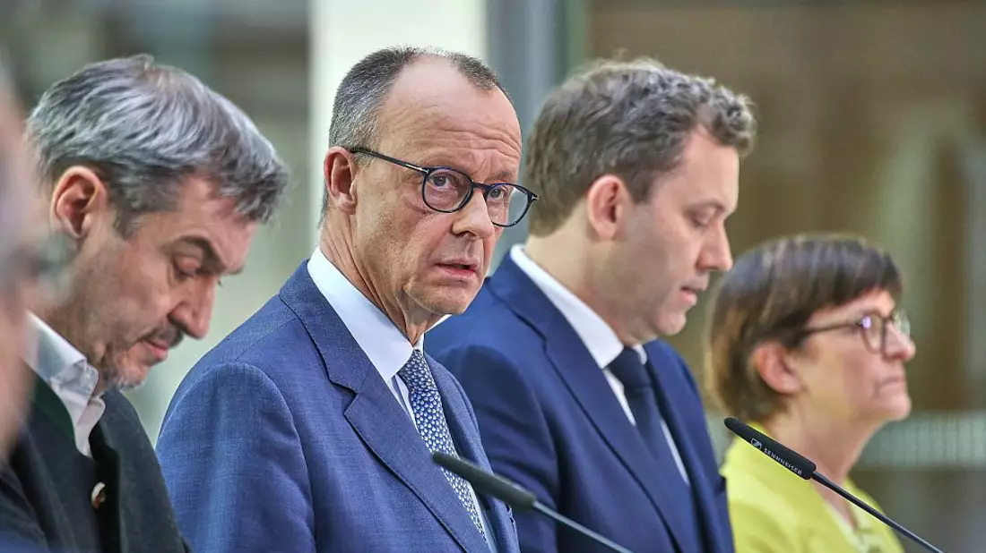 Markus Söder, Friedrich Merz, Lars Klingbeil, Saskia Esken am 08.03.2025 - Bild: über dts Nachrichtenagentur