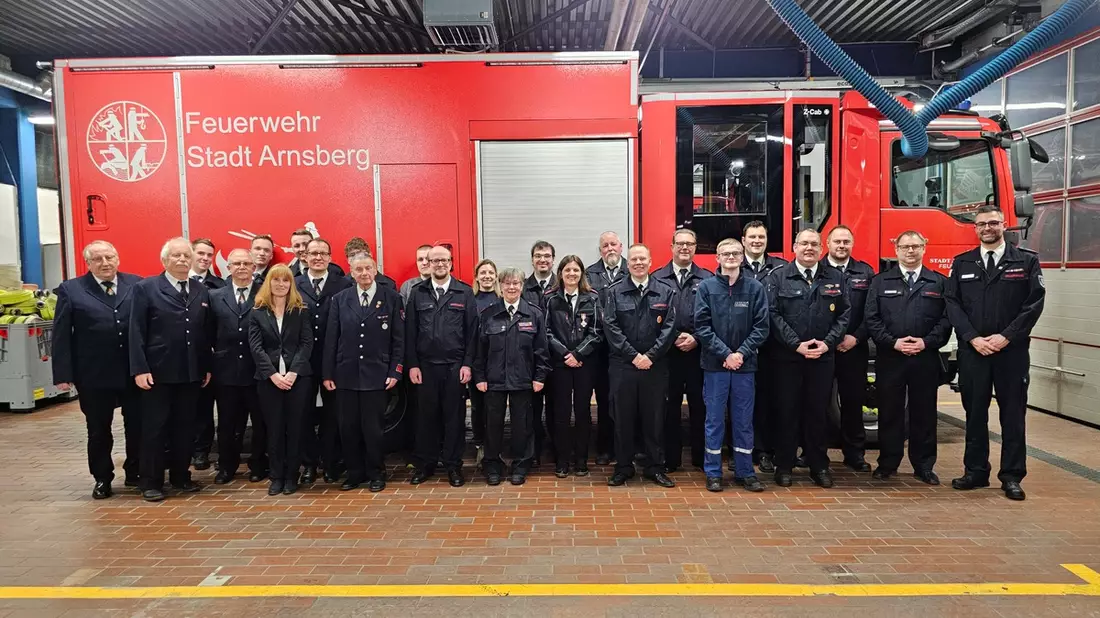 FW-AR: Jahresdienstbesprechung des Löschzuges Neheim - Bild: presseportal.de