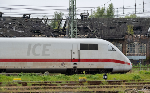 Ein Zug auf dem Weg von Köln nach Berlin wurde in Gifhorn gestoppt. (Symbolbild)  - Foto: Stefan Sauer/dpa
