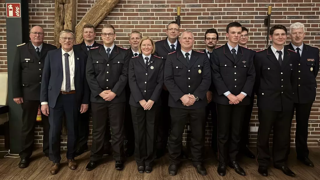 FW-AUR: Jahreshauptversammlung der Feuerwehr Sandhorst - Bild: presseportal.de