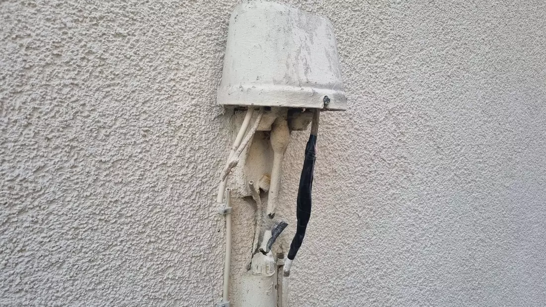 POL-HM: Telefon- und Internetkabel beschädigt - Bild: presseportal.de