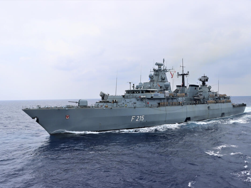 Fregatte Brandenburg löst die Baden-Württemberg im Mittelmeer ab - Foto: presseportal.de