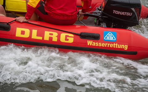Bis zum Ende des vergangenen Sommers stieg die Zahl der Badetoten in Deutschland - aber wie sieht es im Gesamtjahr aus? (Symbolbild) - Foto: Stefan Sauer/dpa