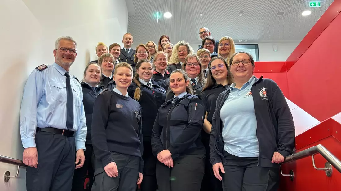 FW-ROW: Kreisfrauensprecherinnen aus Niedersachsen treffen sich in Zeven - Bild: presseportal.de