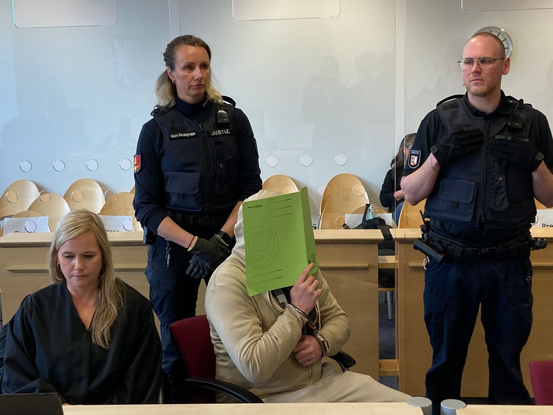  Der 31-Jährige ist wegen grausamen Mordes und schwerer Kindesmisshandlung angeklagt.  - Foto: Bernhard Sprengel/dpa