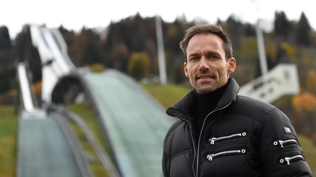 Sven Hannawald forderte stets eine Tournee mit Originalplan. (Archivbild) - Bild: Angelika Warmuth/dpa