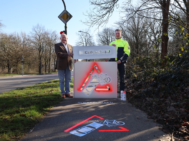POL-VIE: Blickkontakt kann Leben retten! - Foto: presseportal.de