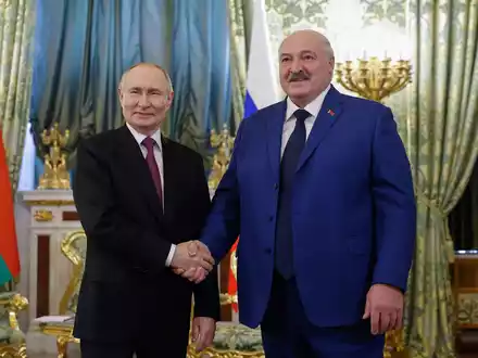 Putin empfing vor dem US-Sondergesandten Witkoff zunächst den belarussischen Machthaber Lukaschenko.  - Foto: Maxim Shemetov/Pool Reuters/AP/dpa