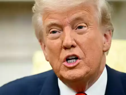 US-Präsident eckt mit einem provokanten Vergleich an. (Archivbild) - Foto: -/Pool/AP/dpa