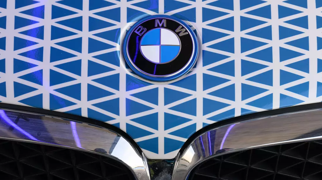 BMW steht für Technologieoffenheit - vom Verbrenner bis zum Wasserstoffauto. - Bild: Hendrik Schmidt/dpa