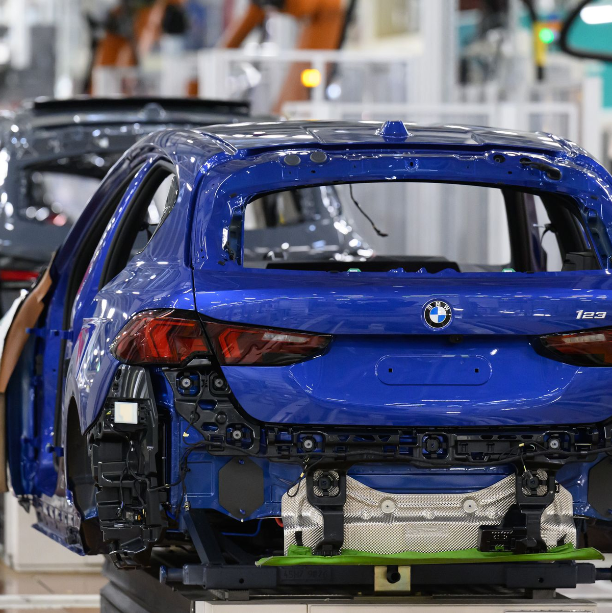 Lange waren Autostandorte in Sachen Gewerbesteuer verwöhnt – das ändert sich nun. (Symbolbild) - Foto: Hendrik Schmidt/dpa