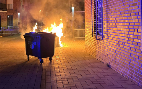 POL-COE: Coesfeld, Innenstadt/ Nachtragsmeldung: Brand mehrerer MĂŒllcontainer - Foto: presseportal.de POL-COE: Coesfeld, Innenstadt/ Nachtragsmeldung: Brand mehrerer MĂŒllcontainer - Foto: presseportal.de