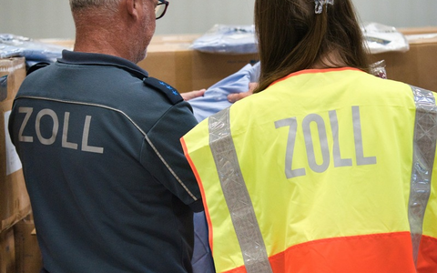 HZA-AC: Weltverbrauchertag am 15. MĂ€rz 2025 Der Zoll leistet einen wichtigen Beitrag zum Schutz der BĂŒrgerinnen und BĂŒrger - Foto: presseportal.de HZA-AC: Weltverbrauchertag am 15. MĂ€rz 2025 Der Zoll leistet einen wichtigen Beitrag zum Schutz der BĂŒrgerinnen und BĂŒrger - Foto: presseportal.de