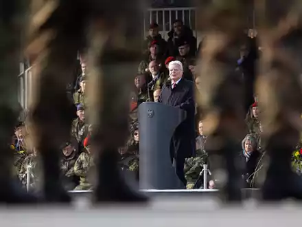 Heer stellt neue Heimatschutzdivision auf - Foto: Hannes P. Albert/dpa