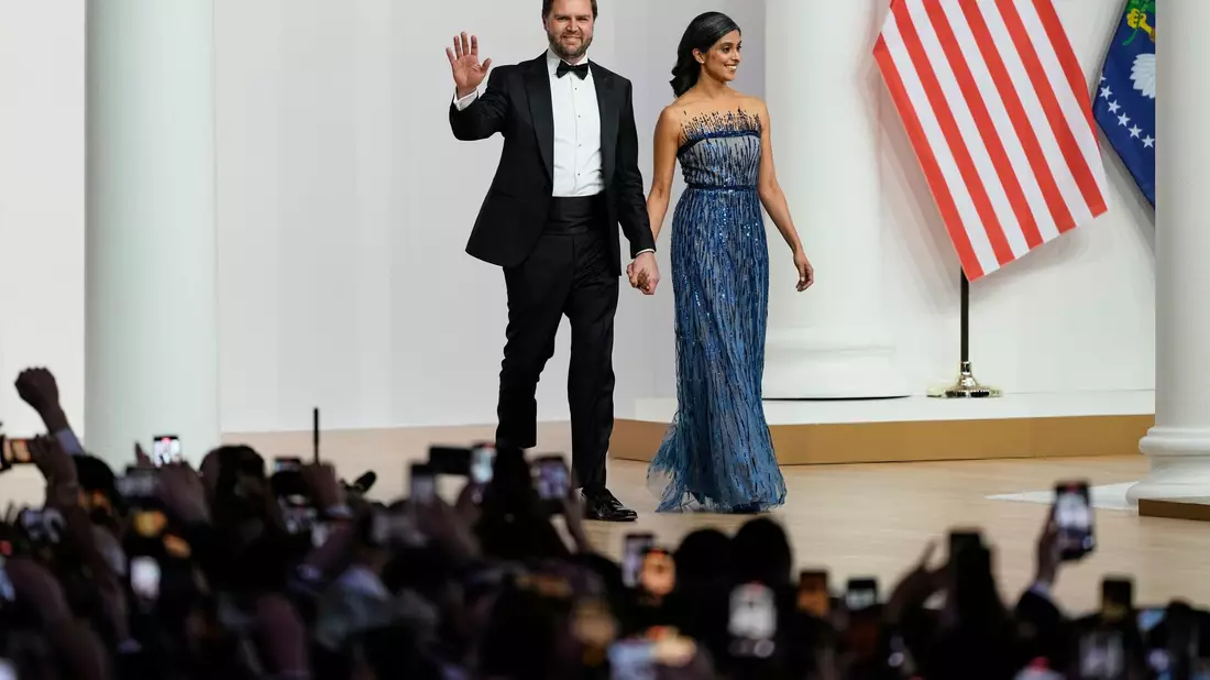 US-Vize Vance und seine Ehefrau usha wurden nicht freundlich empfangen. (Atchivbild) - Bild: Ben Curtis/AP/dpa