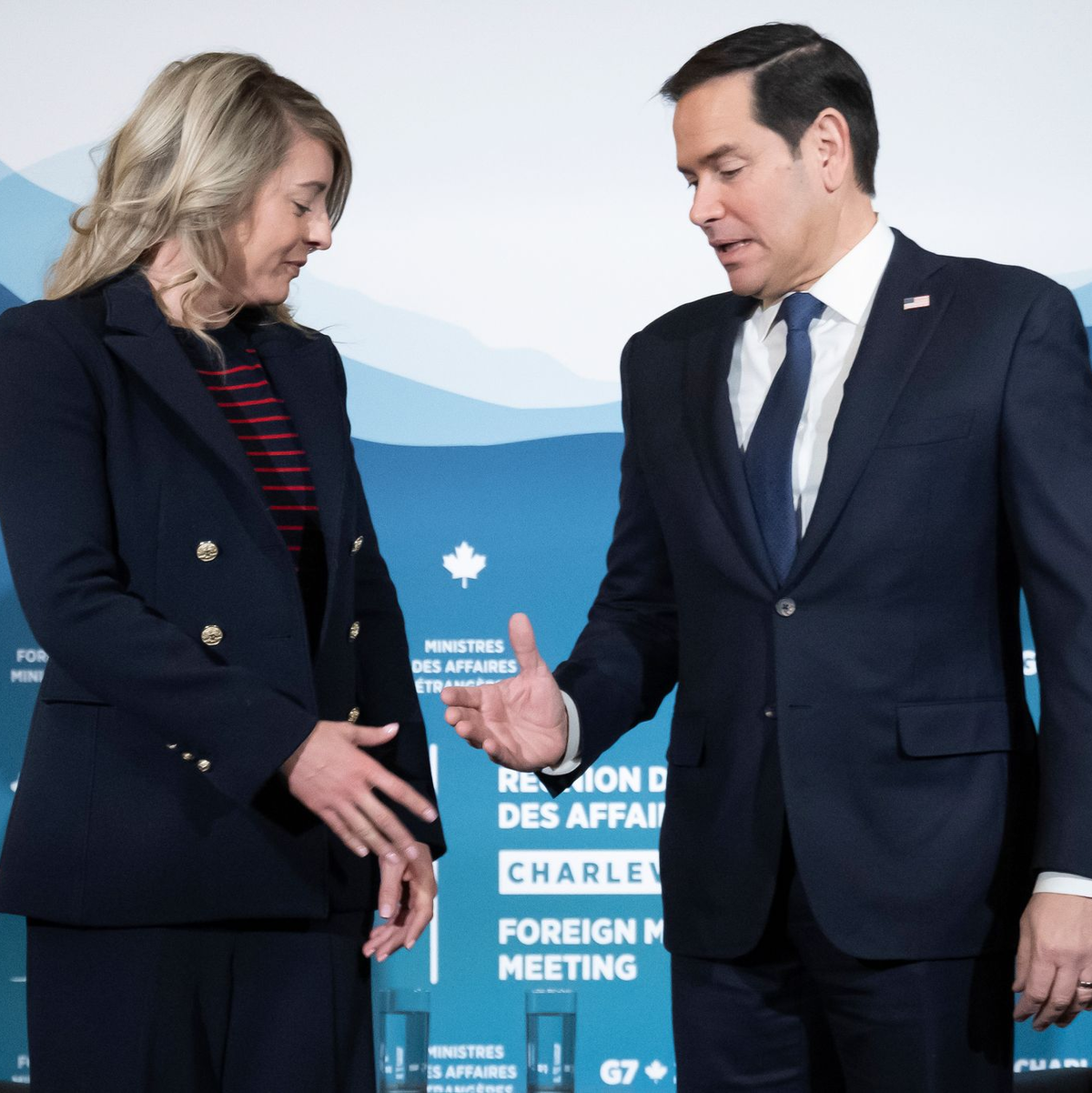 Beim Treffen der Gruppe wirtschaftsstarker westlicher Demokratien war befürchtet worden, die Ukraine-Kurswechsel von Donald Trump könnte die Runde spalten. Am Ende gibt es doch ein positives Signal. Wie lange es hält? - Foto: Saul Loeb/Pool AFP/AP/dpa