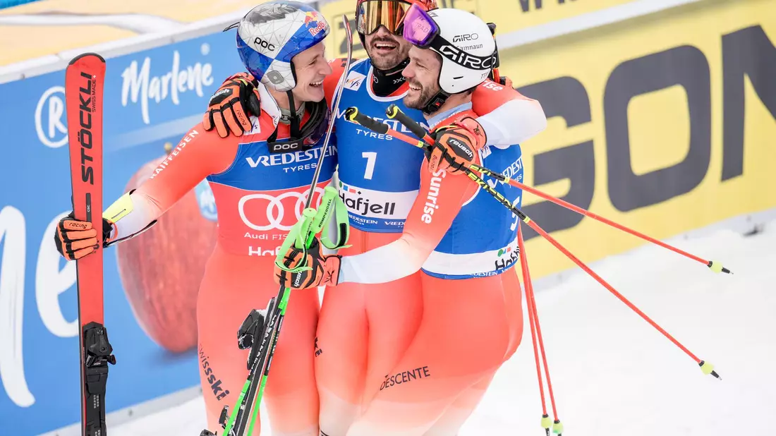 Das  Schweizer Ausnahme-Skiteam feiert einen Dreifacherfolg in Norwegen. - Bild: Stian Lysberg Solum/NTB/dpa