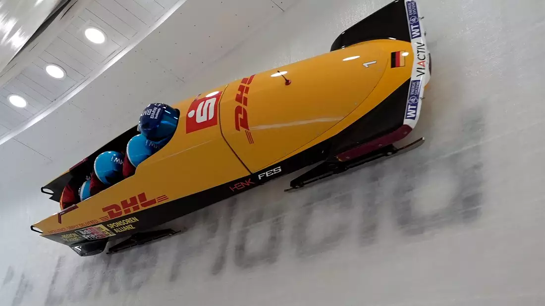 Francesco Friedrich hat mit Gold im Viererbob seinen insgesamt 16. WM-Titel gewonnen.  - Bild: Seth Wenig/AP/dpa