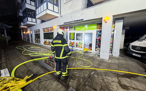 FW-MK: Nächtlicher Brand in einem Einzelhandelsgeschäft - Foto: presseportal.de