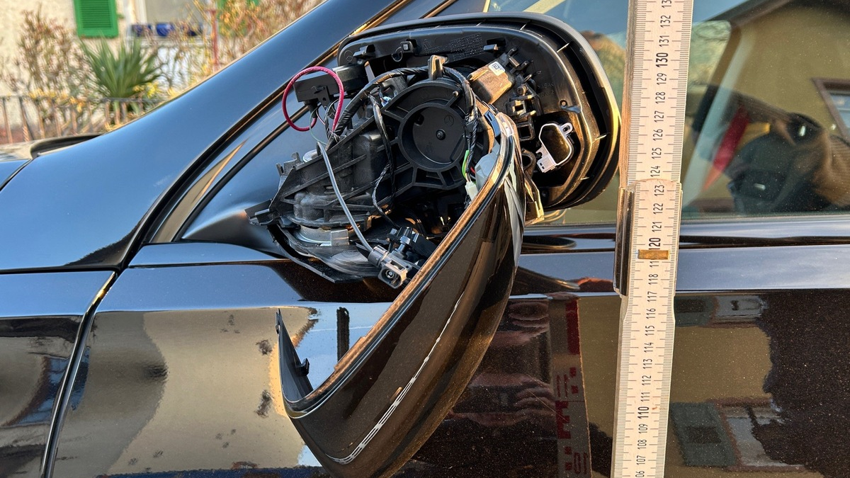 POL-PDLD: Zeugenaufruf nach Verkehrsunfallflucht - Foto: presseportal.de